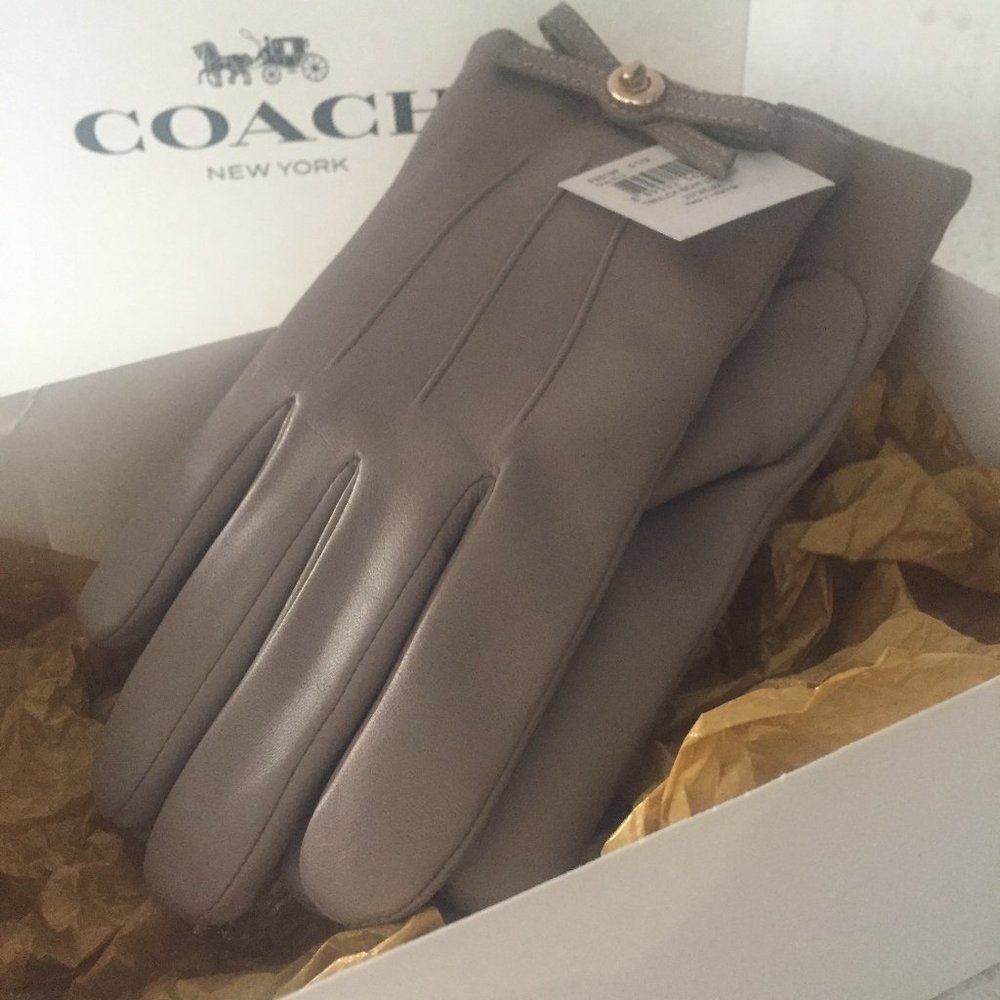 Coach Women's Gloves